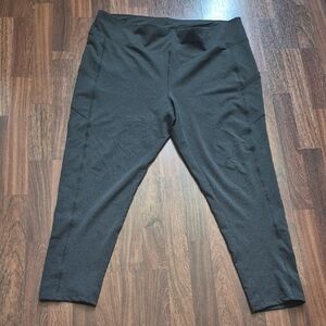 Avenue Charcoal Legging Sz. 22/24A